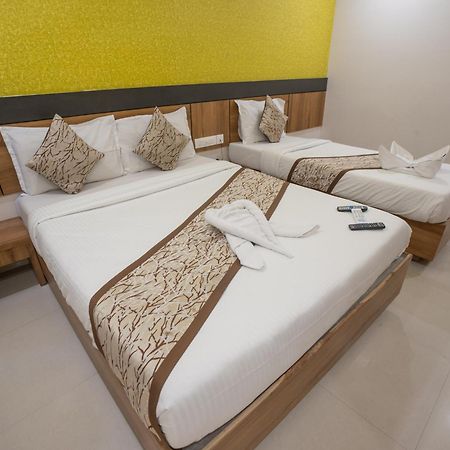 Grand Oliver Chennai Exterior foto
