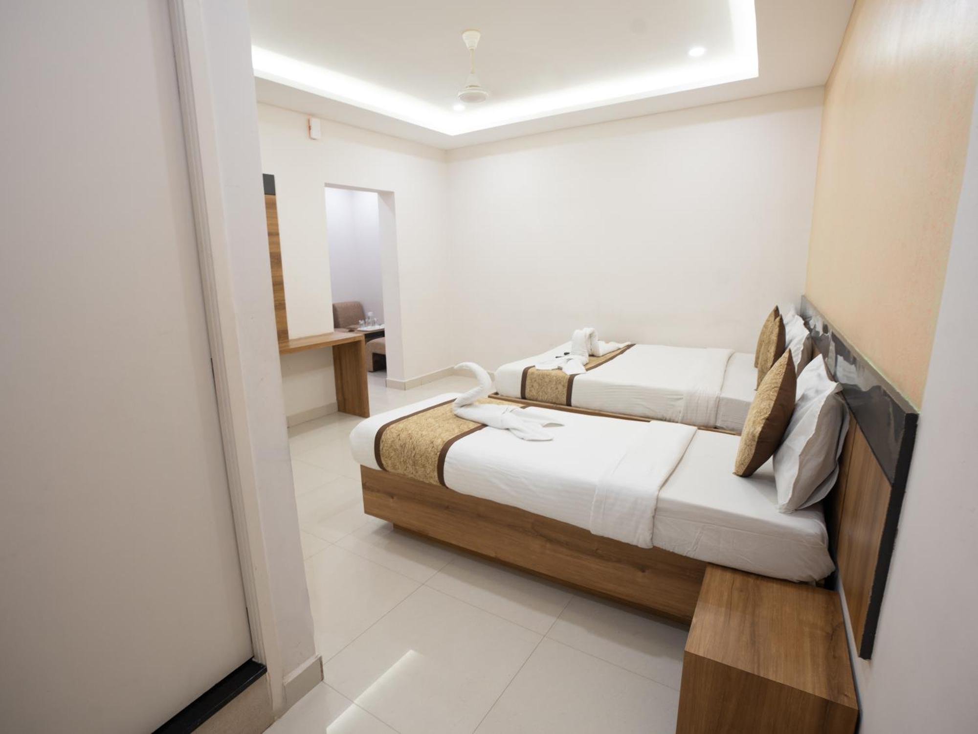Grand Oliver Chennai Exterior foto