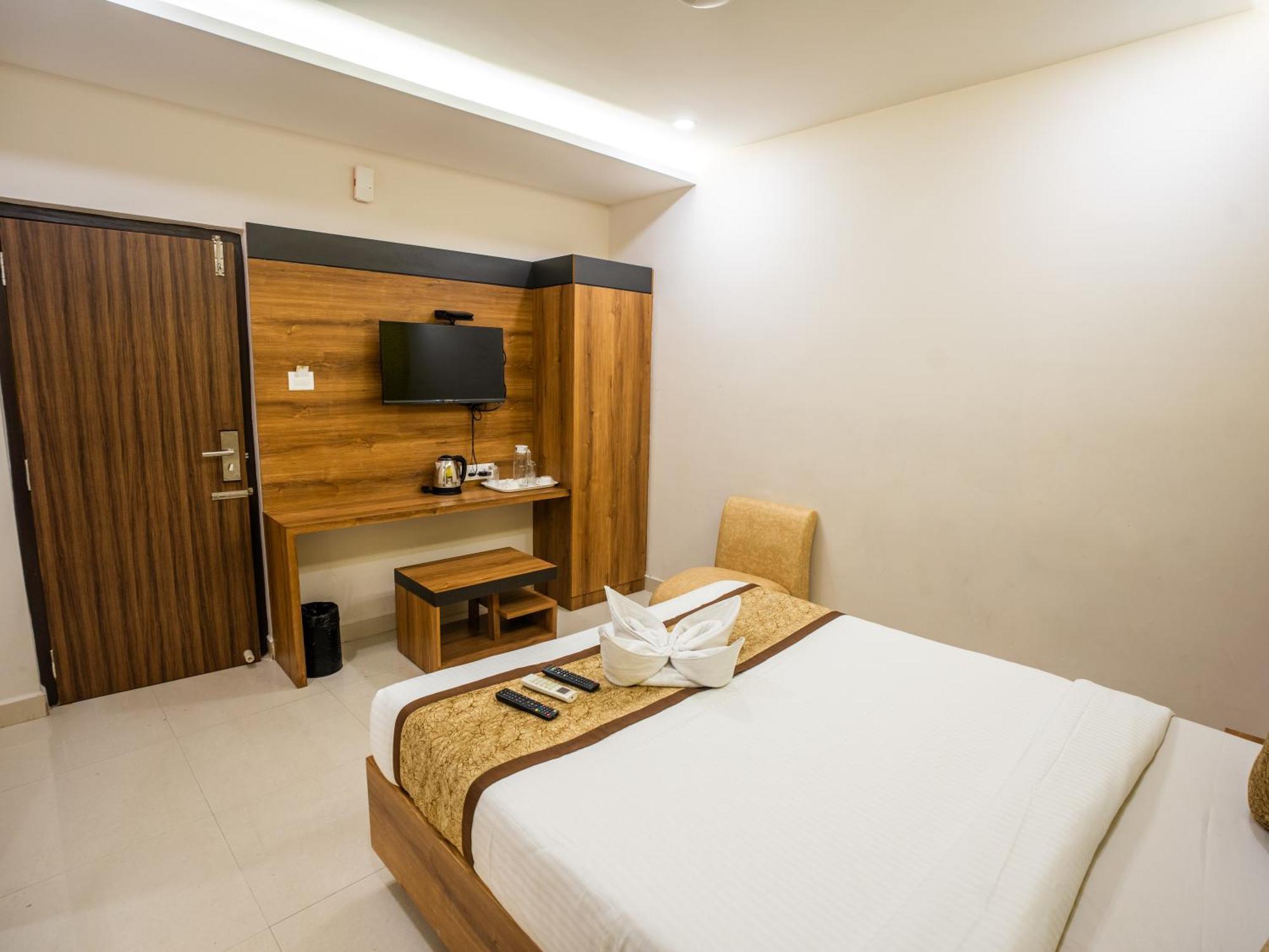 Grand Oliver Chennai Exterior foto