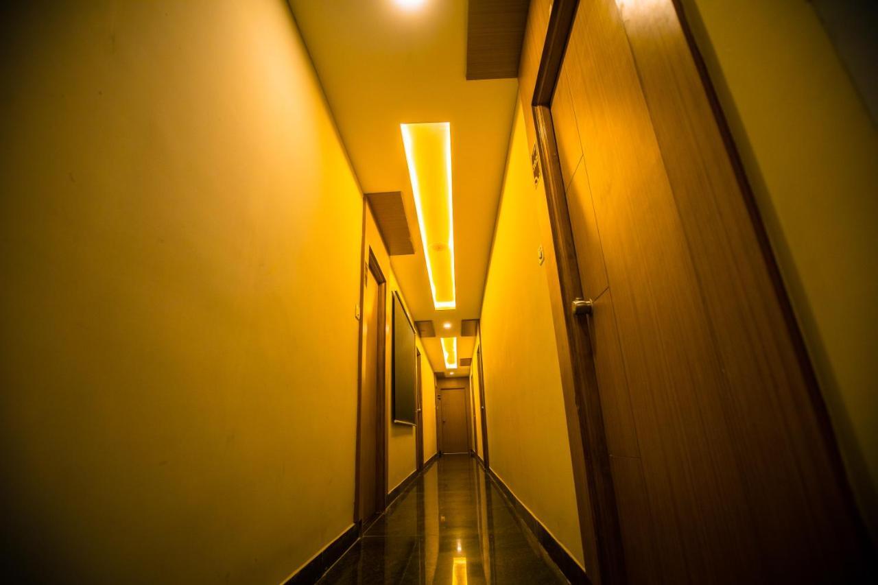 Grand Oliver Chennai Exterior foto