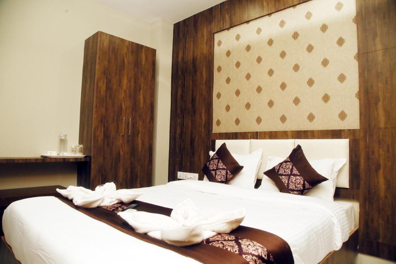 Grand Oliver Chennai Exterior foto