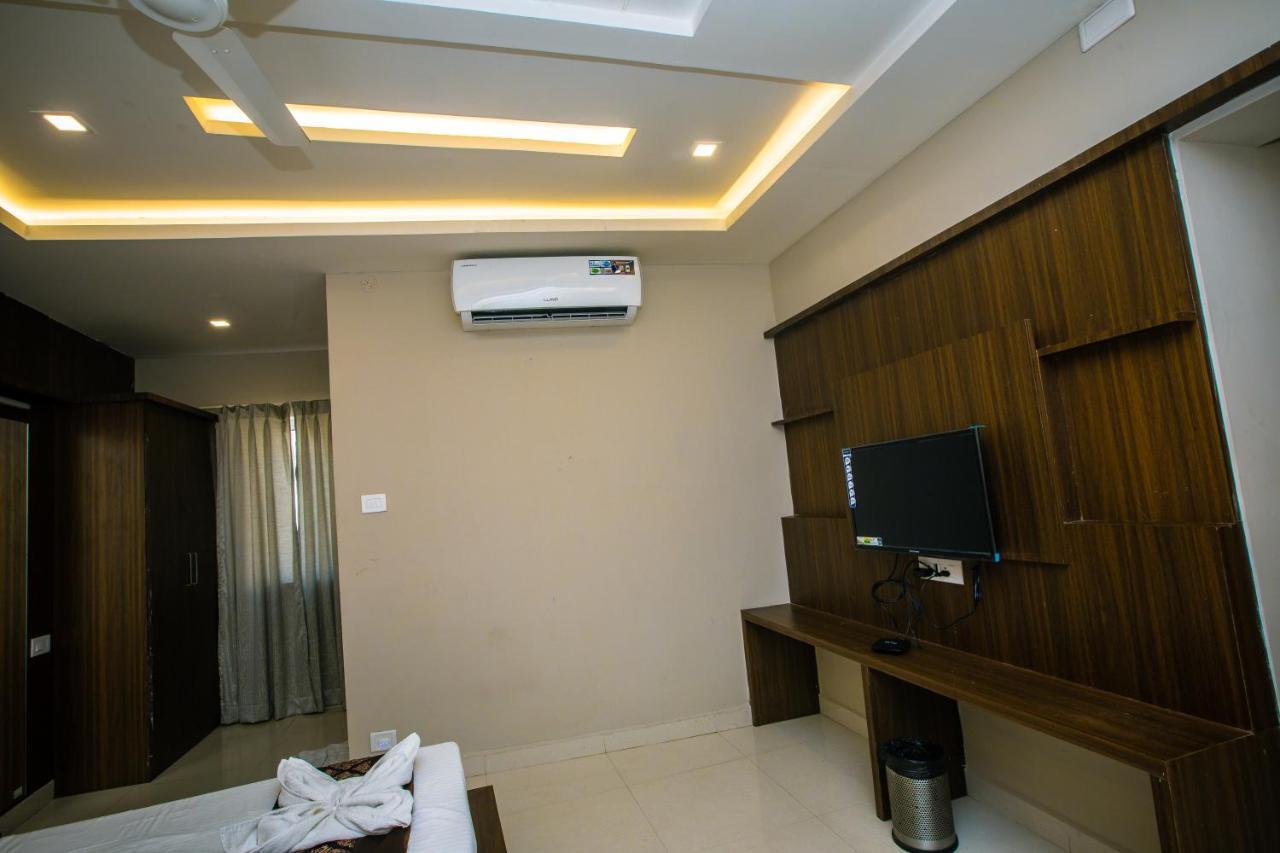 Grand Oliver Chennai Exterior foto